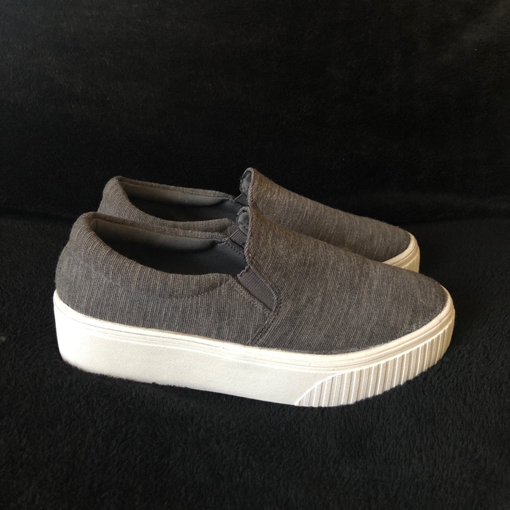 Fabletics - Picture 3 of 3